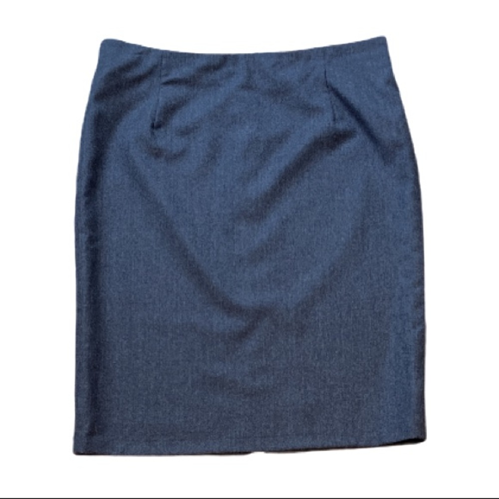 Burberry’s Wool Pencil Skirt Gray